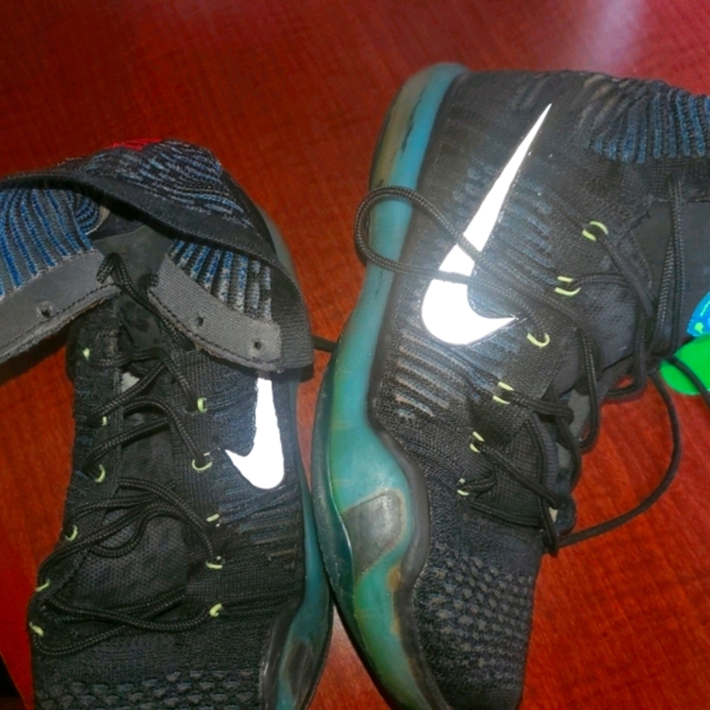 KOBE 10 Elite Commanders Used